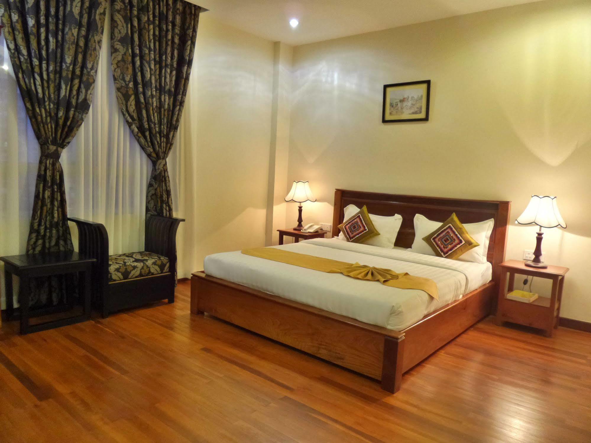 Best May Hotel Phnom Penh Ngoại thất bức ảnh